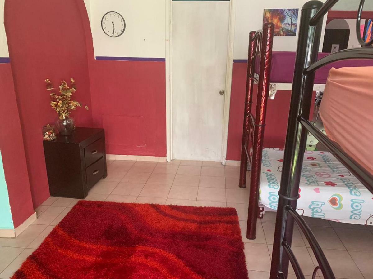 Hostel Quetzal Cancun Luaran gambar